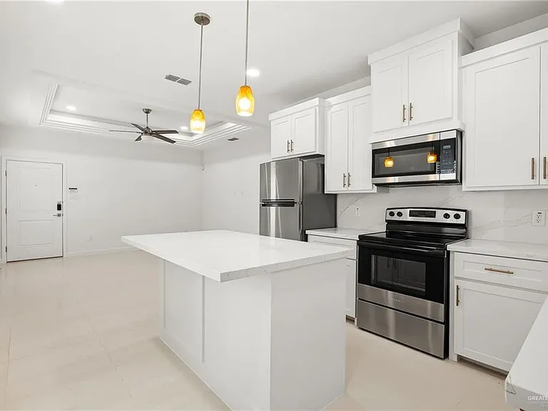 1201 S Waterfall Ave #3 — Photo 9