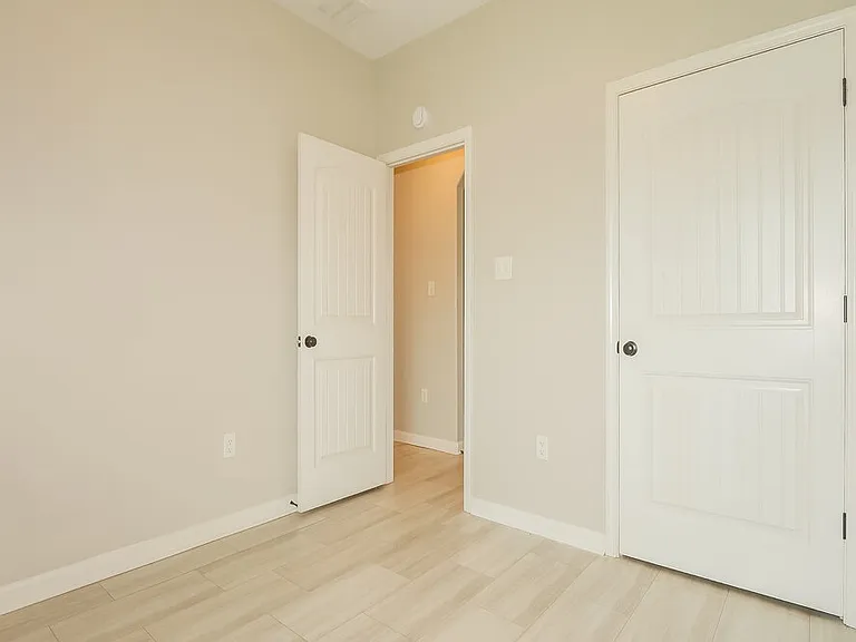 140 Hidden Meadows Ln — Photo 12