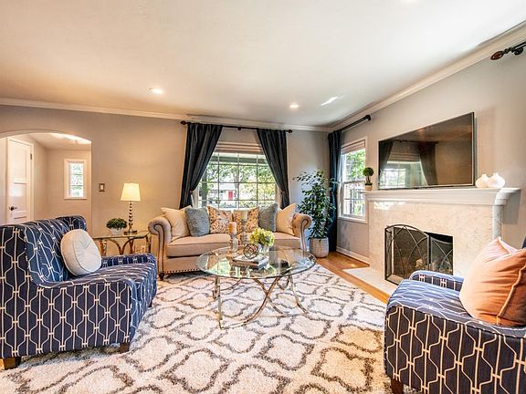 4th image of 1802 Naglee Ave