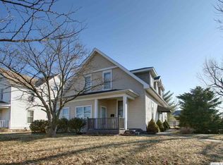 800 N 12th St, Quincy, IL 62301