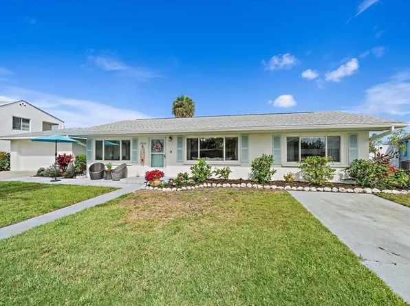 3618 117th St W, Bradenton, FL 34210