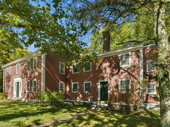 469 East St, Carlisle, MA 01741