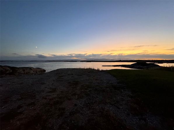 22 Marine Drive, New Wes Vallley, NL A0G4R0