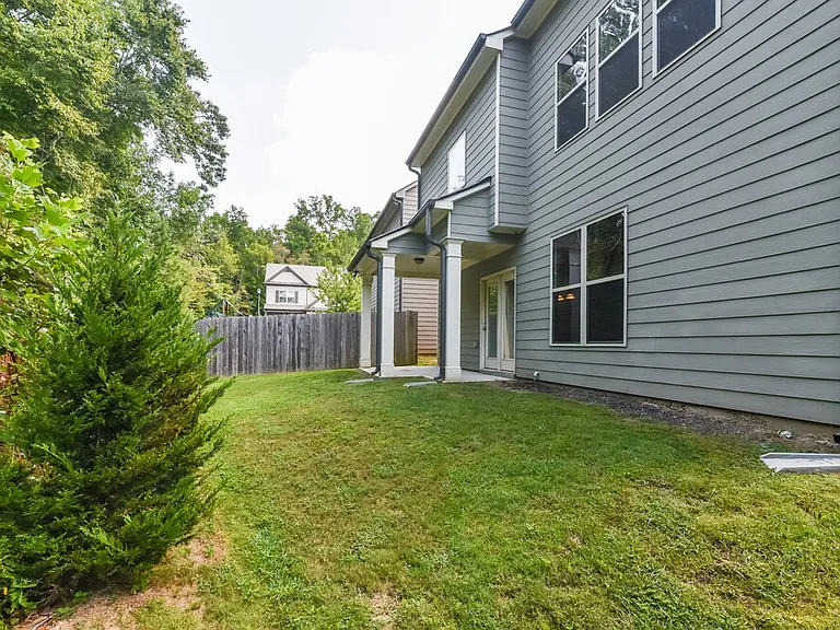 1694 Maplecliff Way — Photo 17