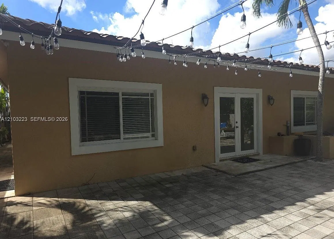 Tamiami Pines Rev Plat — Photo 2