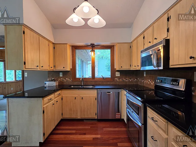 703 Northern Hills Dr NE — Photo 51
