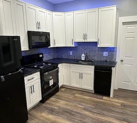4th image of 2030 N Carlisle St