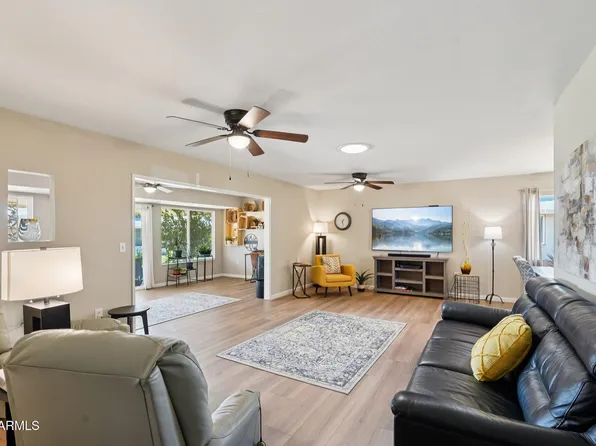 10339 W KINGSWOOD Circle, Sun City, AZ 85351