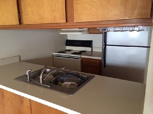 4th image of 4869 W McElroy Ave