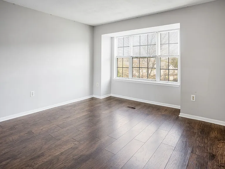 166 Sapphire Ln — Photo 23