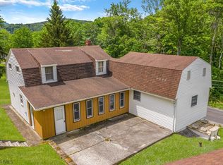 1379 Valley Forge Rd, Duncansville, PA 16635