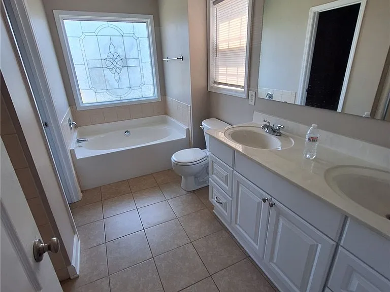 170 Blacksmith Ln — Photo 12