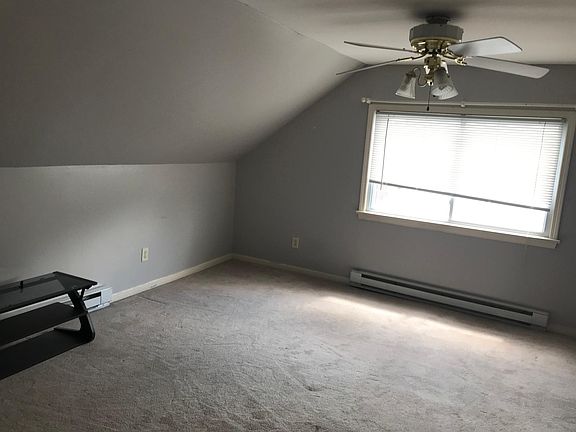 Upstairs Master Suite