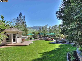 175 Pine Creek Rd, Walnut Creek, CA 94598