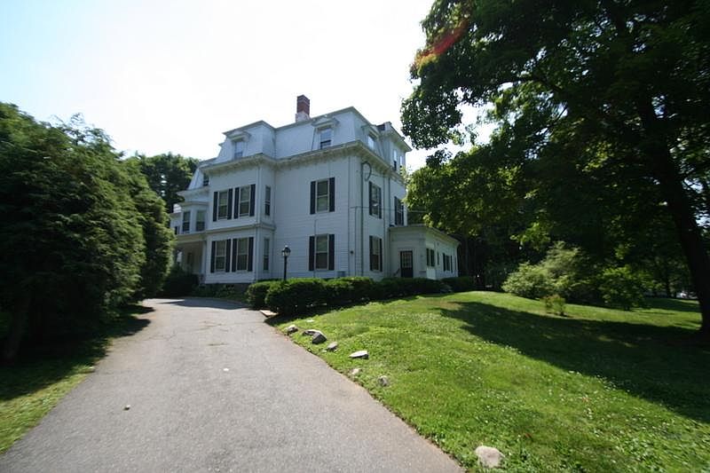 1st image of 216 Lowell St #7
