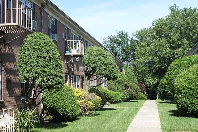 Michael Court Exterior