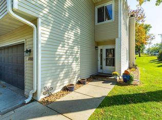 3753 Foss Rd, Saint Anthony, MN 55421