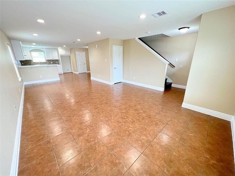 1st image of 1206 6th St #A