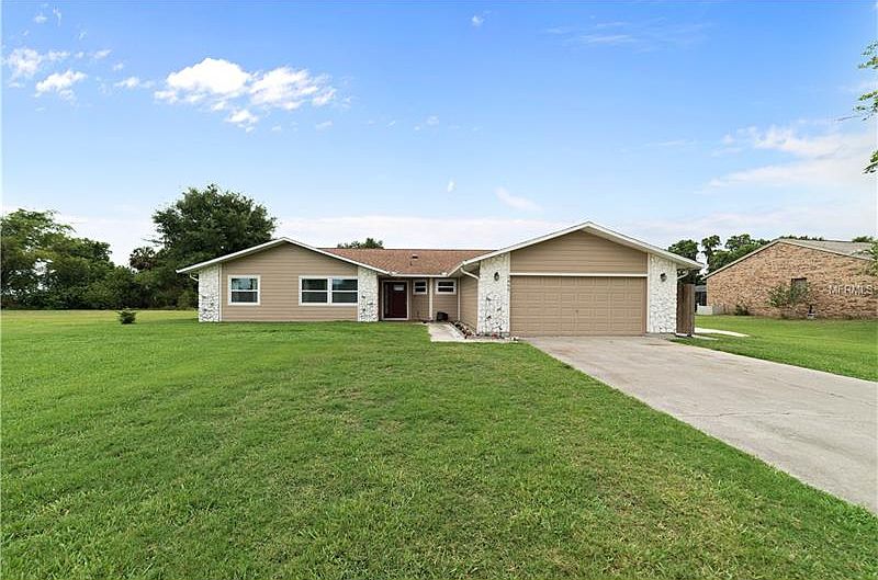 1st image of 2865 Lake Tohopekaliga Blvd