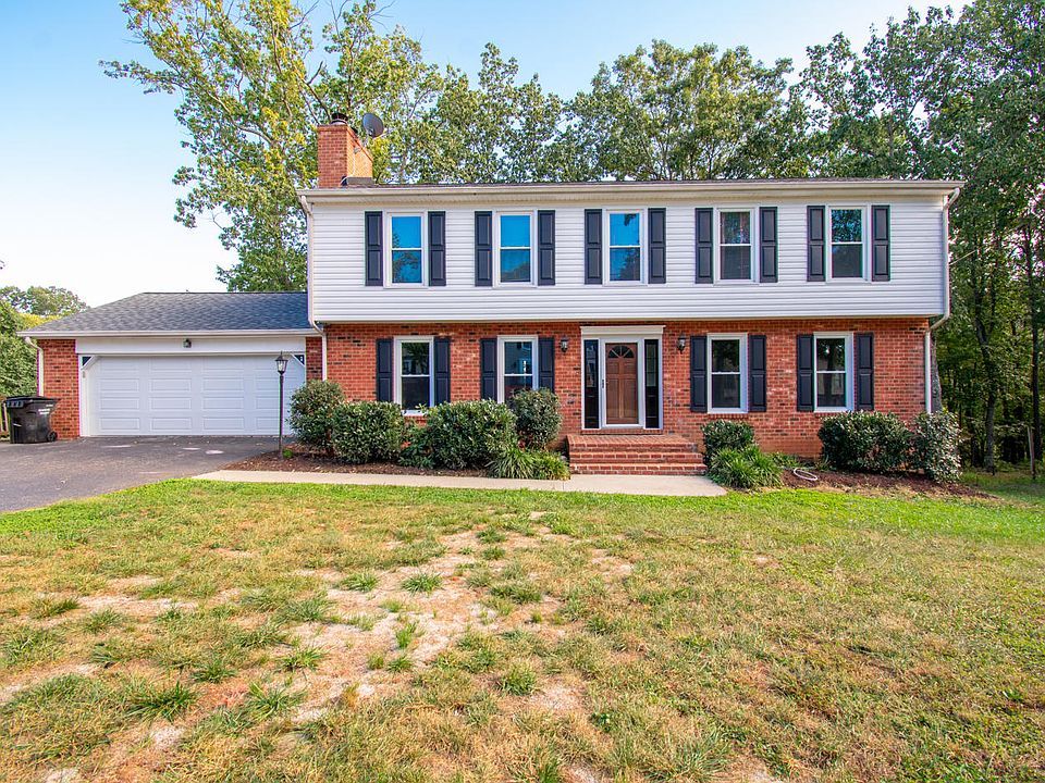 1st image of 6012 Woodcock Cir