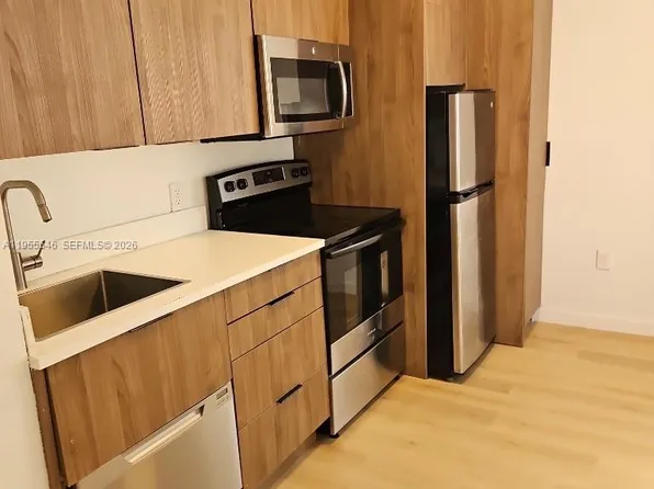 557 Michigan Ave #211, Miami Beach, FL 33139