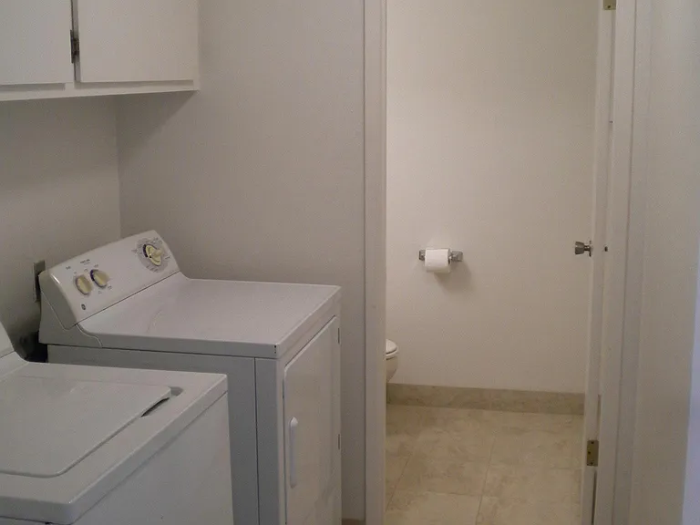 154 Kingston Ave #B — Photo 7