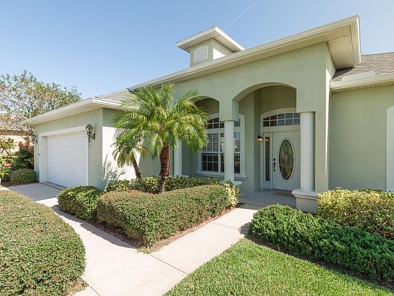 3rd image of 5941 Herons Landing Dr