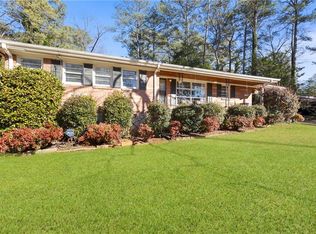 3206 Pinehill Dr, Decatur, GA 30032