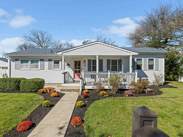 19 S 5th St, Del Haven, NJ 08251