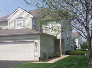 2831 Vernal Ln, Naperville, IL 60564