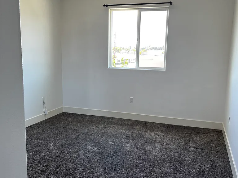 13591 Brownell St — Photo 15
