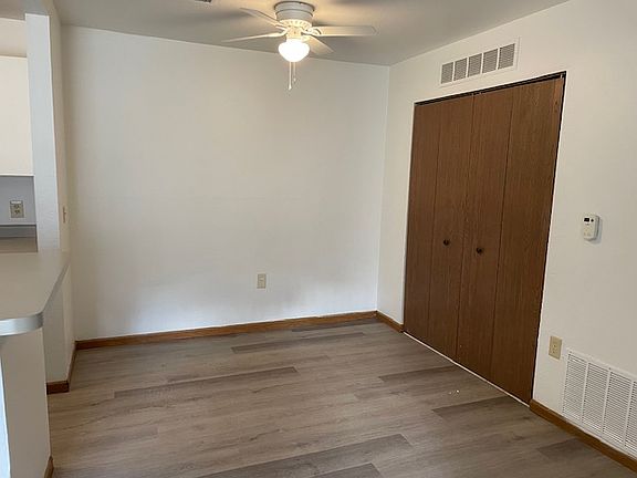 4th image of 4607 Park Ln #9