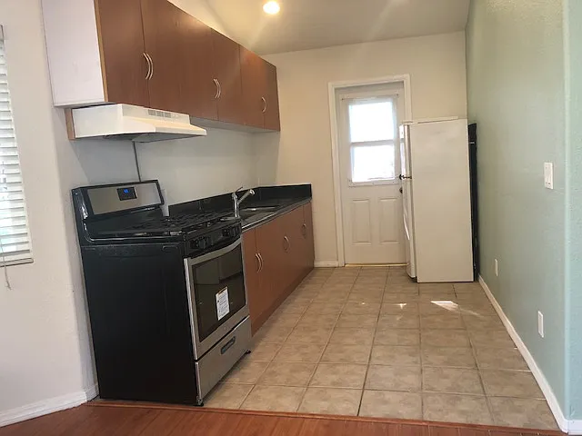 2857 Luna Ave #B — Photo 5