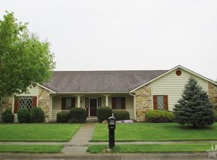 1202 Canterbury Dr, Decatur, IN 46733