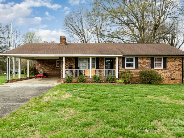 501 Weaver St, Cherryville, NC 28021