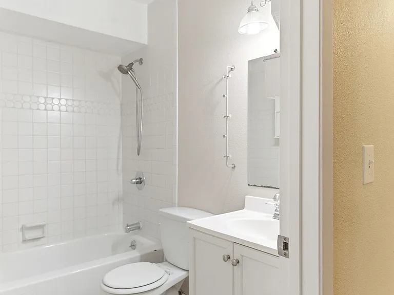 429 S Miller St — Photo 19