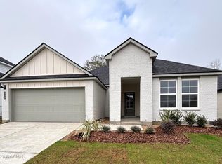 119 Harvest Falls Dr, Broussard, LA 70518