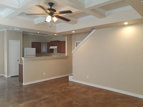 3rd image of 7822 Kingsbury Way