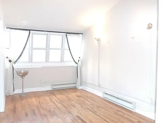 Rented by Aventana | media 33