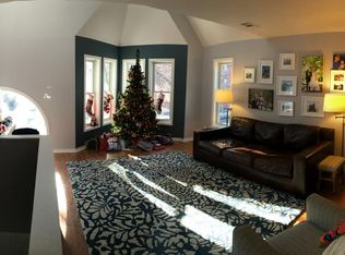 535 Laurel Ave #3, Saint Paul, MN 55102