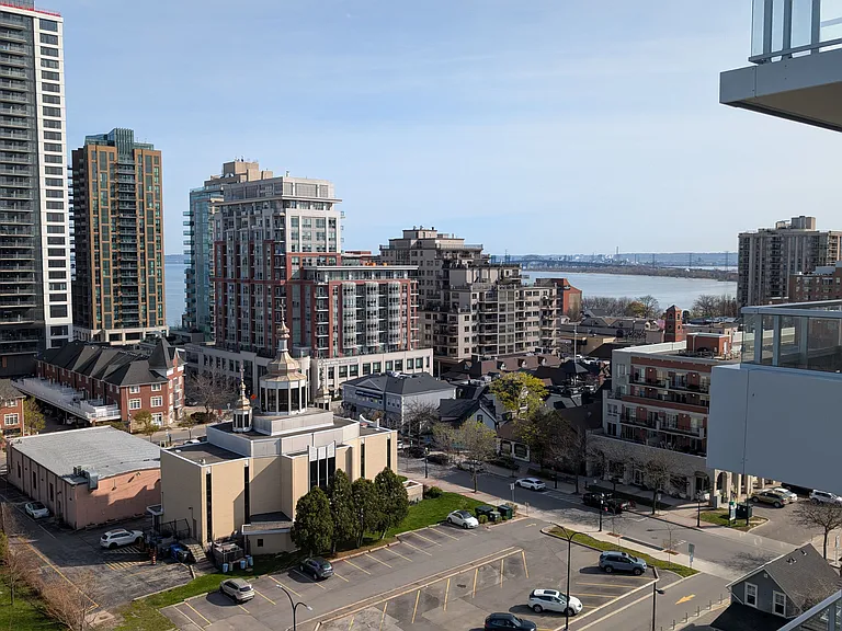 2088 James St #1007 — Photo 19