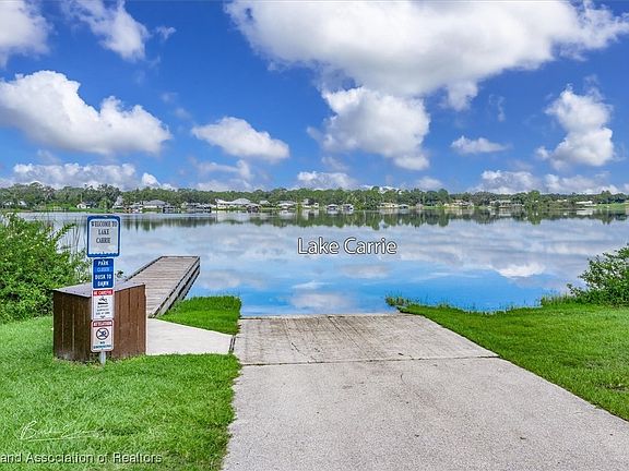 5th image of 1024 Lake Carrie Dr