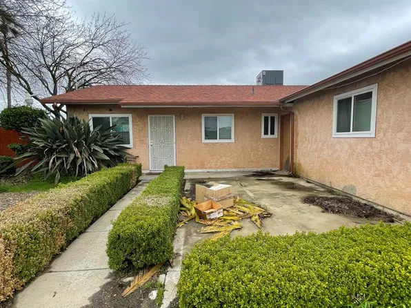 13499 Amigo Ave, Parlier, CA 93648
