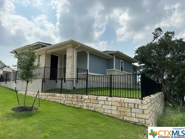 411 Eagle Dr #104, San Marcos, TX 78666