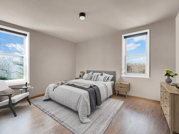 5621 Netherland Avenue image 3 of 9