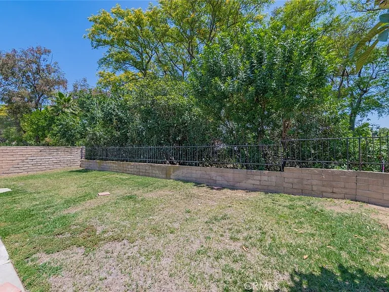3424 S Rachel Ave — Photo 22