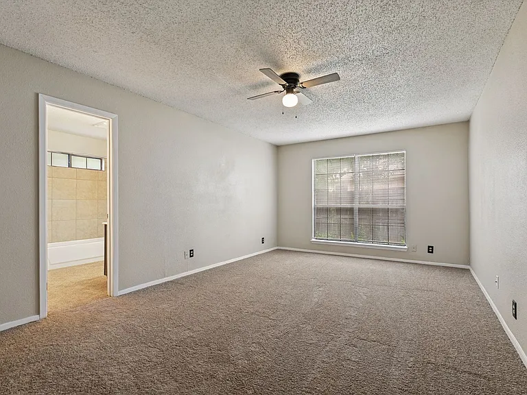 6991 Sunset Village Dr — Photo 16