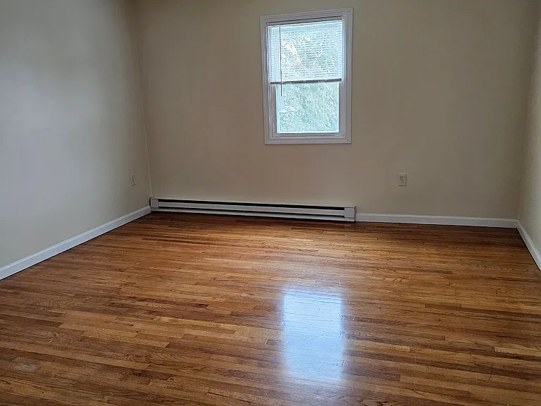 1745 Boston Post Rd — Photo 20