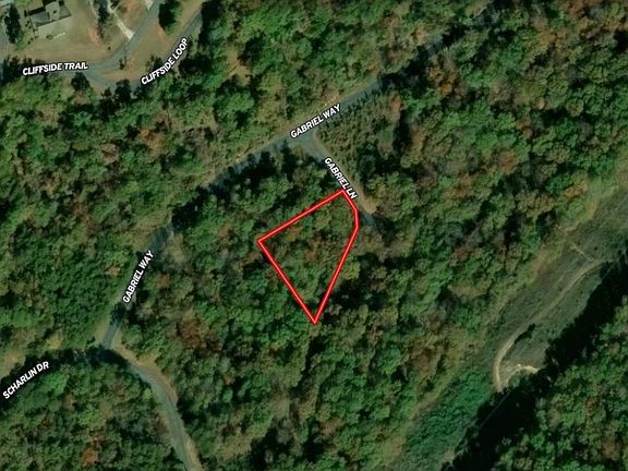 2nd image of 8 Gabriel Ln