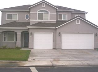 965 Briarwood Dr, Livingston, CA